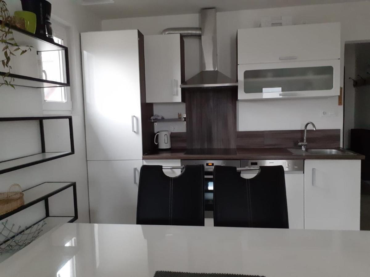 Apartma Javorscek بوويتش المظهر الخارجي الصورة
